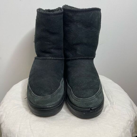 UGG Australia Classic Short Off Roader Leather 5525 Lined‎ Winter Boots Black 7 - Picture 2 of 10